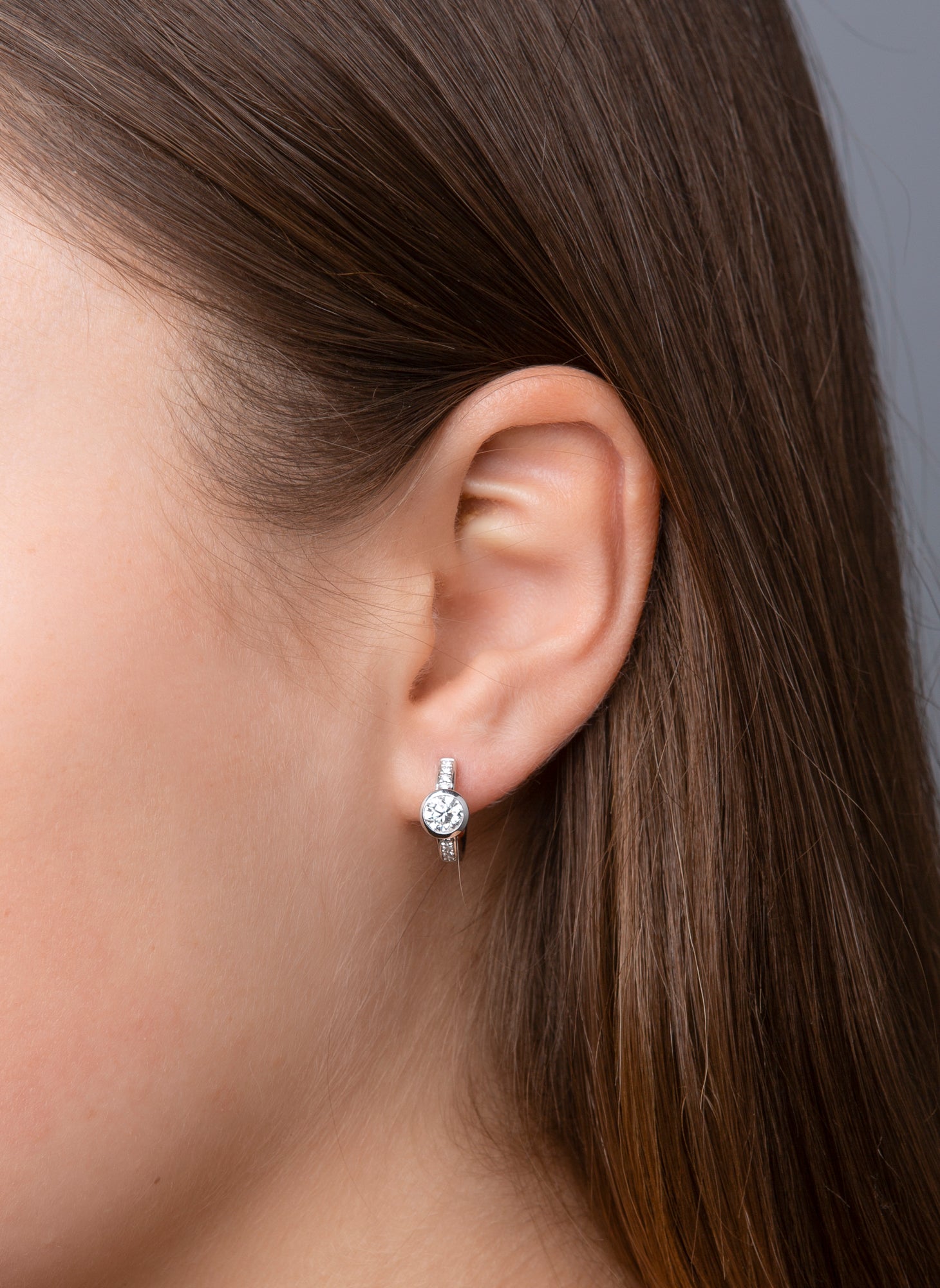 Solitaire mit Besatz Creolen Weißgold 14kt 1,1ct