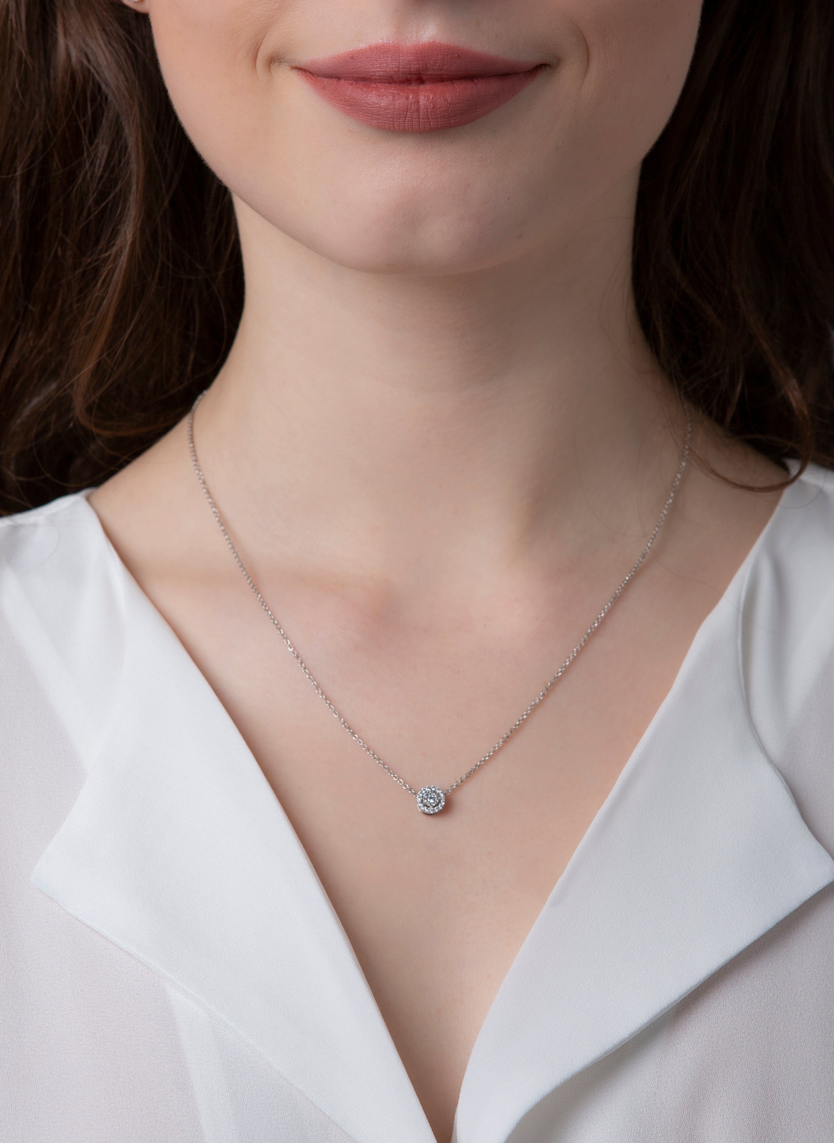 Illusion Classic Collier Weißgold 14kt 0,13ct