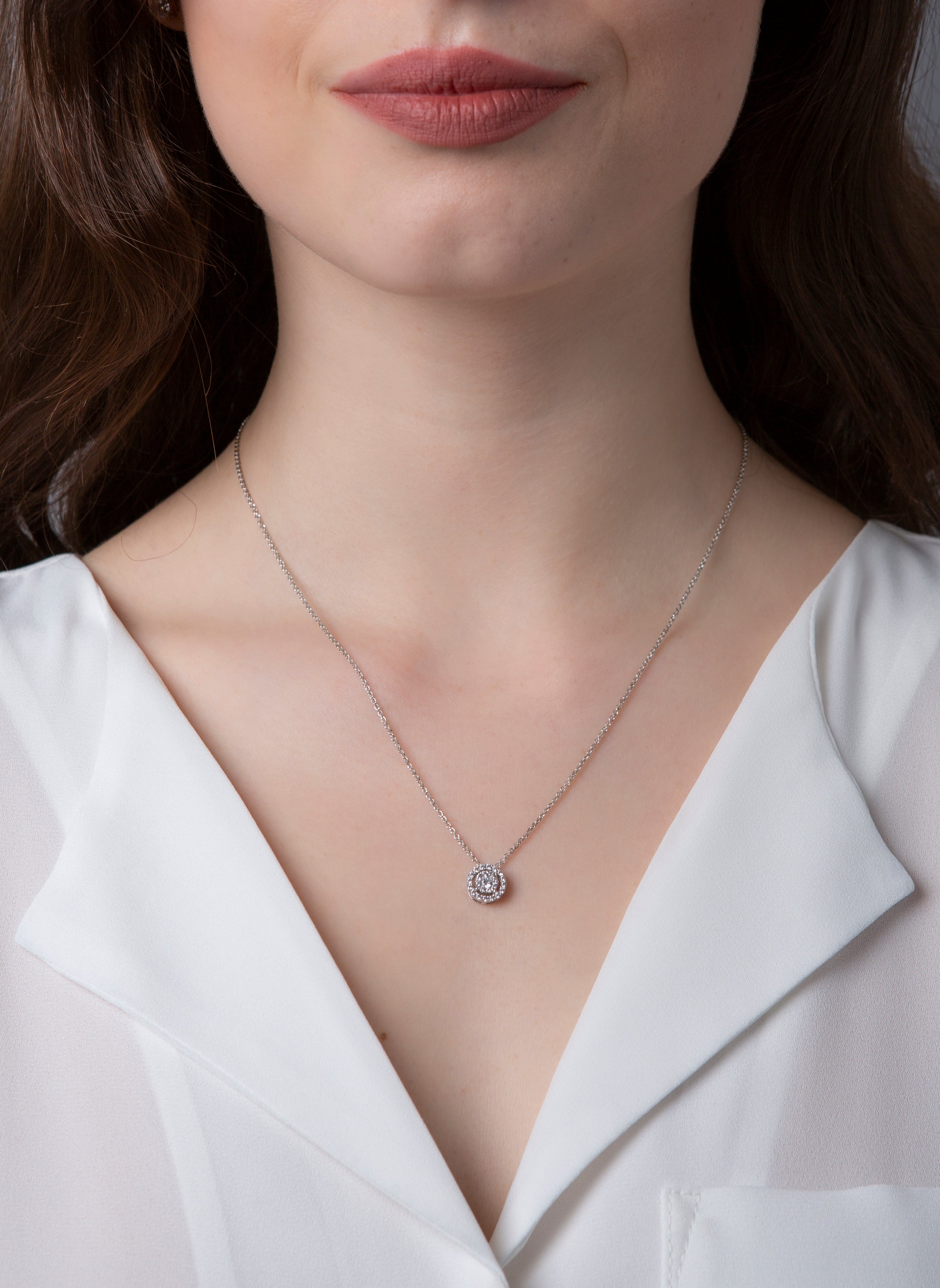 Illusion Classic Collier Weißgold 14kt 0,3ct