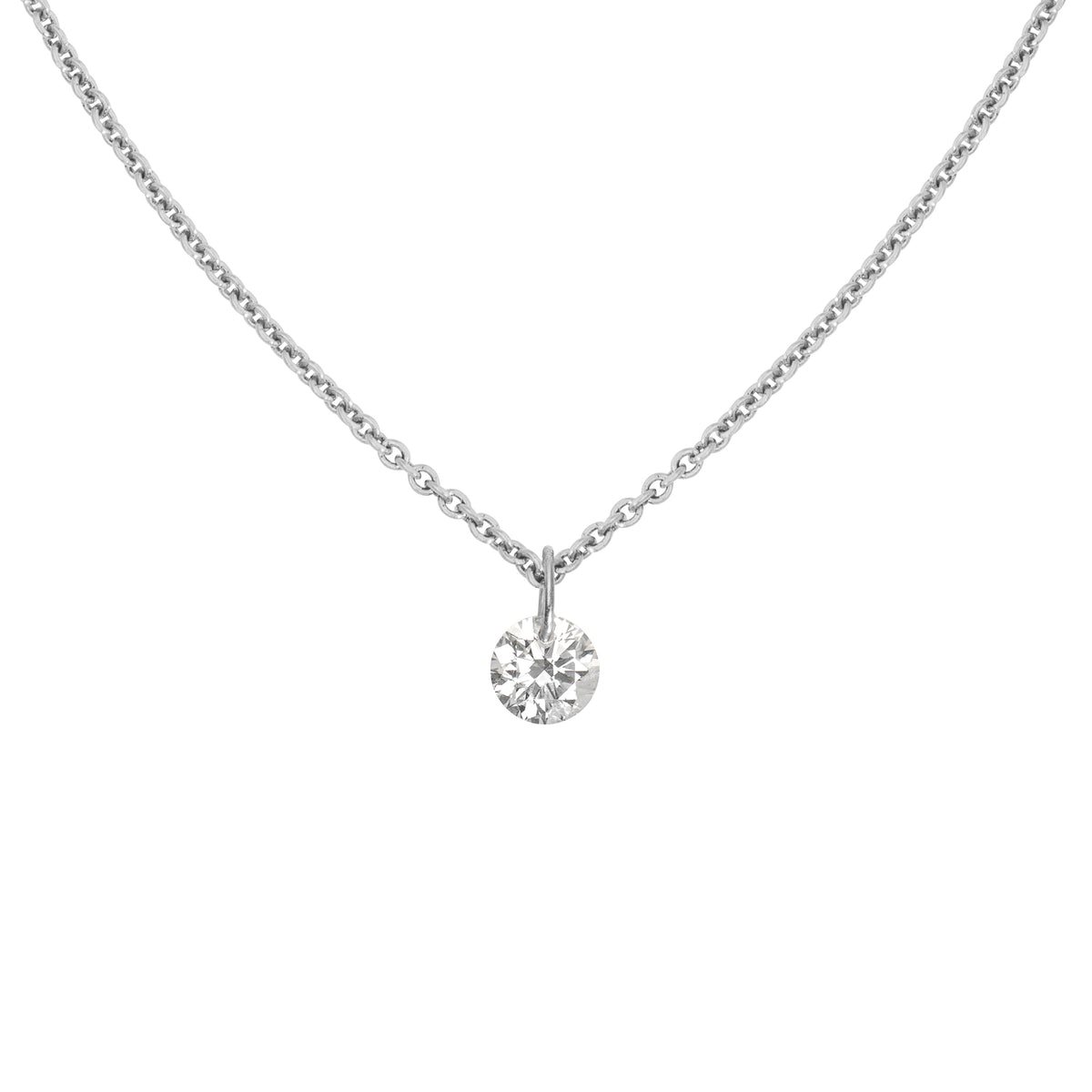Diamond Solitär Halskette aus 18 Karat Weißgold mit rahmenlos gefasstem Brillant, Nahaufnahme.