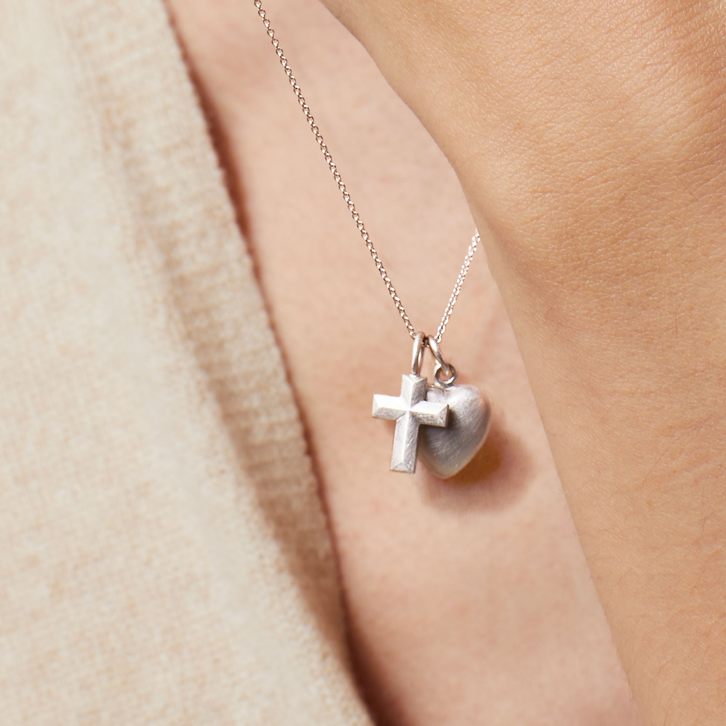 Faith Halskette